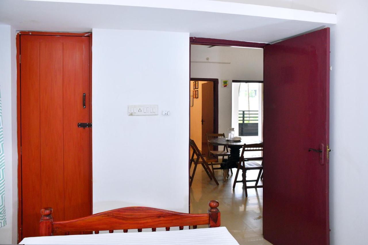 The Club House- Swimming Pool That'S Better Than The Beach Hotell Pondicherry Eksteriør bilde